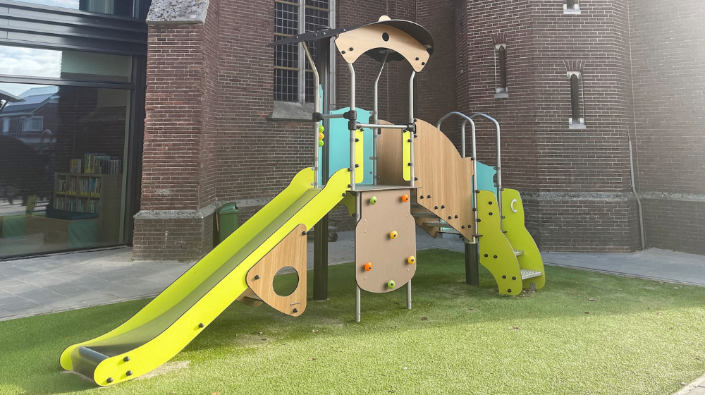 Speeltoestel Kindcentrum Eerderwijs in Eerde 560x1000